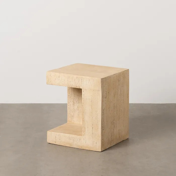 ACCENT TABLE