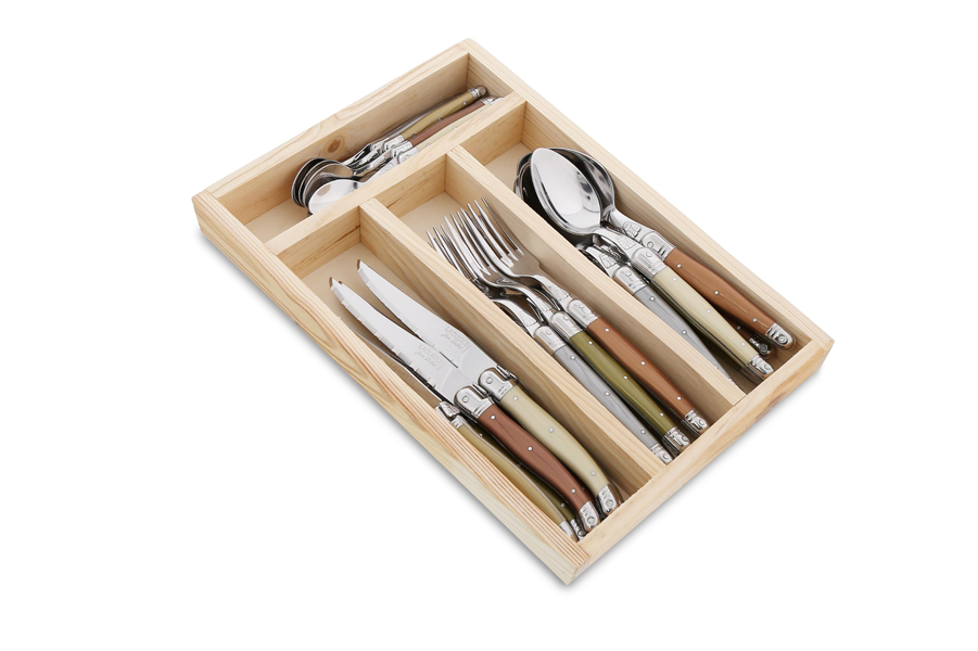 CUTLERY SET