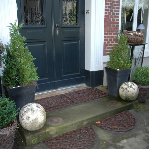 DOORMAT
