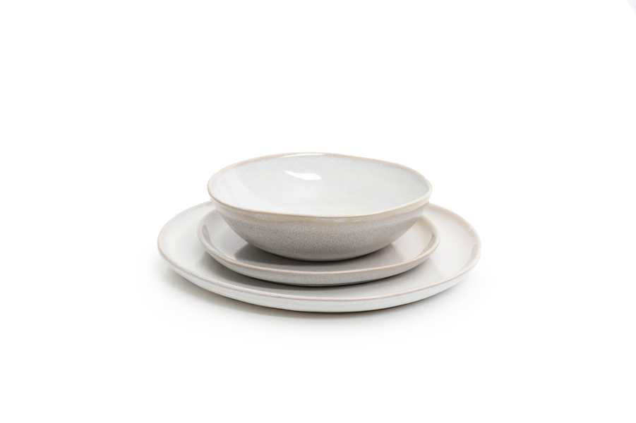 DINNERWARE SET