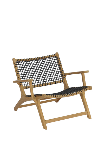 LOUNGE CHAIR