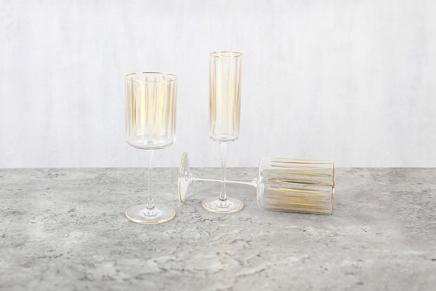 DRINKWARE ITEMS - Set of 6