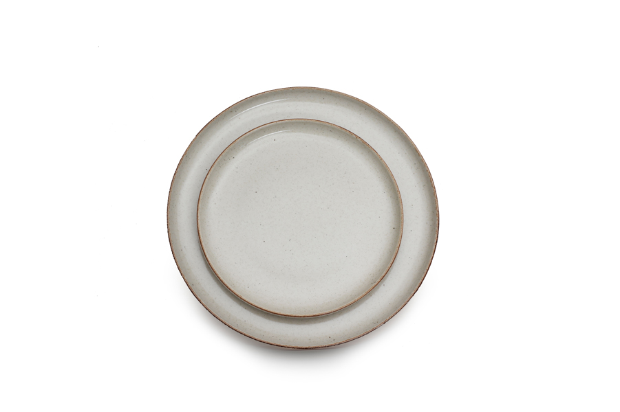 DINNERWARE SET