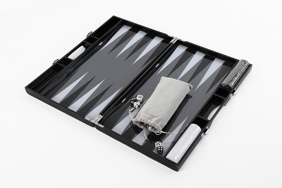 BACKGAMMON SET