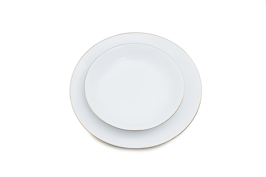 DINNERWARE SET