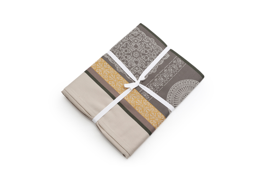 TABLECLOTH-2 Sizes